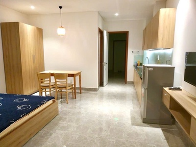 Bán nhà mặt phố 6 tầng thang máy, đường rộng 10,5m lề 12m 0