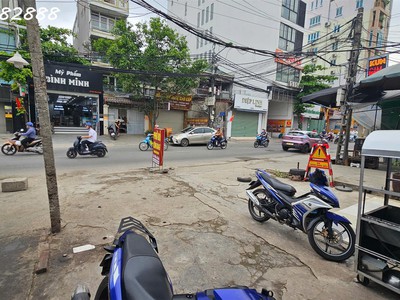 1 mình ko cân nổi em cần nhượng lại quán phở bò  cơm rang 0