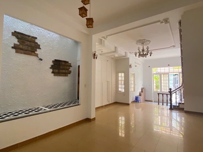 Hiếm hiếm 1 căn duy nhất mặt tiền khuê trung đà nẵng 85m2 kiên cố chỉ 5 tỷ nhỉnh 2