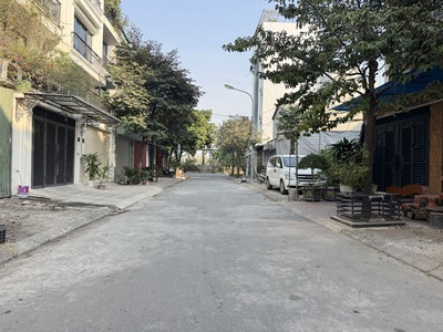 Lô đất 75m2 Tổ 8 Thạch Bàn: Tiềm năng tăng giá, an ninh tốt, gần chợ, trường, giao thông thuận tiện 1