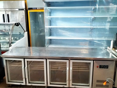 Tủ bàn mát inox 4 cánh kính dài 1m23 hàng mới 90 0