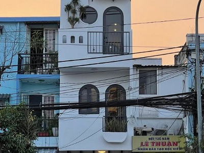 Đơn vị uy tín chuyên tư vấn cải tạo nhà 2 tầng thành 3 tầng 0