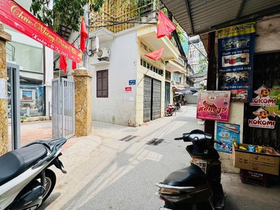 Đường hoàng mai thông hồ đền lừ bán 65M tặng nhà lô góc ô tô kinh doanh 1