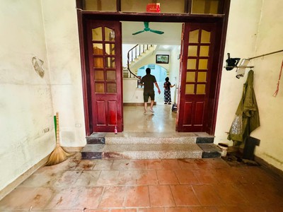 Đường hoàng mai thông hồ đền lừ bán 65M tặng nhà lô góc ô tô kinh doanh 2