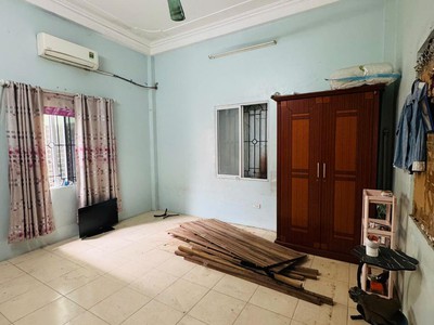 Đường hoàng mai thông hồ đền lừ bán 65M tặng nhà lô góc ô tô kinh doanh 3