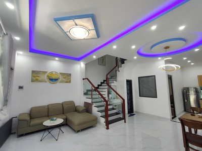 Bán nhà 2 tầng x 54m2 K368 Hoàng diệu, hải châu,vào ở ngay 3.4Ti 0