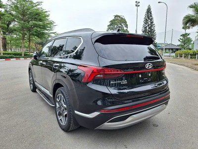 Chính chủ bán Santafe Premium 2.5L HTRAC, sản xuất 2022 màu đen, đăng ký tên cá nhân 1