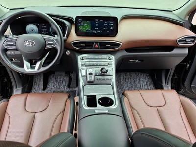 Chính chủ bán Santafe Premium 2.5L HTRAC, sản xuất 2022 màu đen, đăng ký tên cá nhân 5