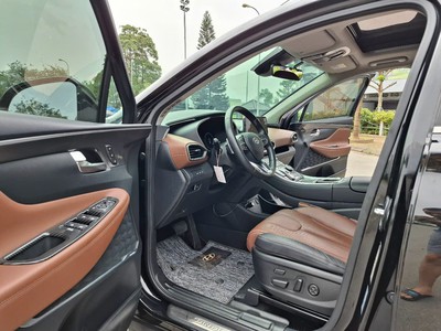 Chính chủ bán Santafe Premium 2.5L HTRAC, sản xuất 2022 màu đen, đăng ký tên cá nhân 6