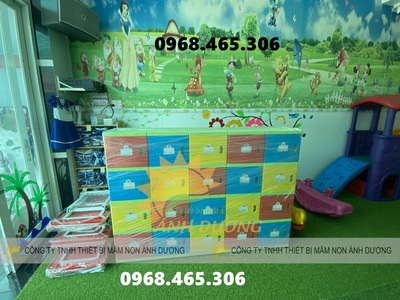 Tủ nhựa đựng cặp mầm non, tủ balo mầm non bằng nhựa 1