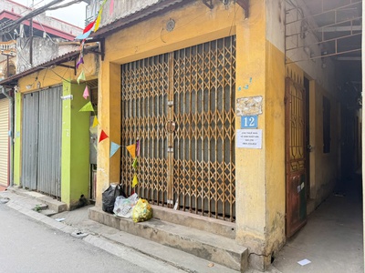 Bán căn nhà trọ đang cho thuê tại Trâu Quỳ, đường trải nhựa thông. LH: 0379483926 0