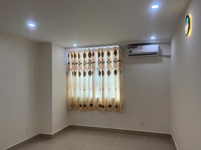 Cần bán gấp CC 1050 Phan Chu Trinh ngay học viện cán bộ 62m2 chỉ hơn 1 tỷ 7