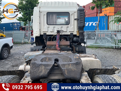 Thanh lý cực mềm: Xe đầu kéo Jac 1 cầu sức kéo 32,8 tấn đời 2015 cũ 1