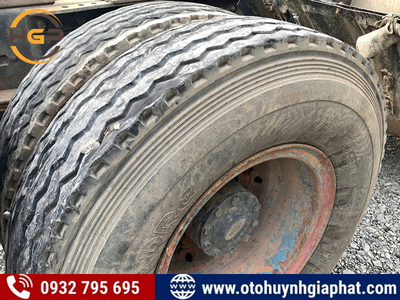 Thanh lý cực mềm: Xe đầu kéo Jac 1 cầu sức kéo 32,8 tấn đời 2015 cũ 3