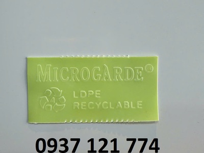 Miếng dán chống mốc bảo vệ giày dép, túi xách,... 3
