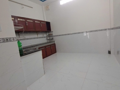 Bán nhà Quận 8  HXH Phú Định   4x11m  2 lầu  nhà trống  sổ hồng hoàn công  4,9 tỷ 4