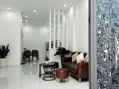 Siêu phẩm 2 tầng mới tin - ngay Âu Cơ - trung tâm Tân Phú - 40m2 - sổ đẹp hoàn công đầy đủ 0