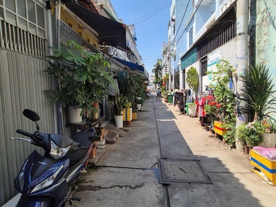 Bán nhà mã lò, gần chợ gò xoài, nhà đẹp vào ở ngay, 34m  - 4x9 - 2 tầng, chỉ hơn 3 tỷ 4