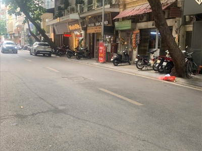 Bán nhà mặt phố Mai Hắc Đế - Diện tích 55m2 - Giá 38 tỷ 0