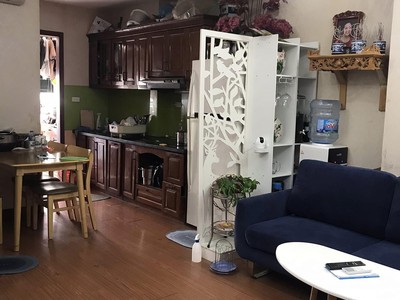 Cần bán gấp căn hộ chung cư mặt đường nghiêm xuân yêm   full nội thất 0