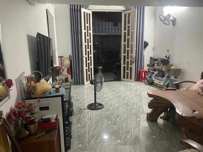 Nhà giá tốt đông hưng thuận   shr   lô góc 2 mặt thoáng  hẻm xe 3 gác chạy vòng   chỉ 51m    2.8 tỷ 1