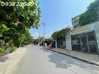 Đất lớn 5x20m, hẻm lớn 7m, đắc địa gần cao đẳng điện lực q12, giá rẻ 1