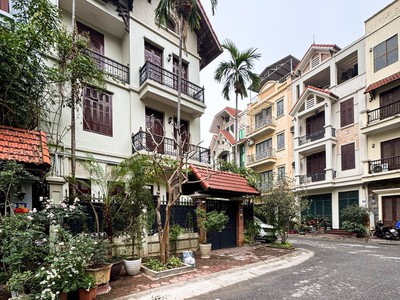 Cực hiếm  bán nhà phân lô vỉa hè ôtô tránh cát linh - giảng võ 75m    5 tầng giá 26 tỷ 4