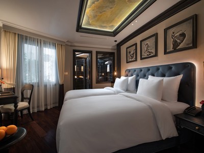 Chủ gửi bán tòa apartment xuân la, võ chí công 345m  - 10 tầng - 52 căn hộ giá 90 tỷ 2