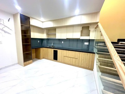 C174  nhà mặt tiền kinh doanh   p. phú thuận, quận 7   view sông sài gòn 3