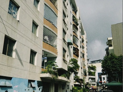  căn hộ 2pn   đường hoa sứ   chỉ 3.599 tỷ   tặng nội thất, có thang  0