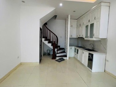 Bán nhà 5 tầng đẹp lung linh, trung tâm trâu quỳ   giá chỉ 4,8 tỷ 2