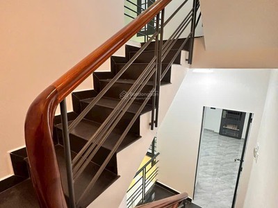 5 tỷ hơn- nhà mới đẹp 4 tầng sát mặt tiền trần hưng đạo tt quận 5-giáp quận 1 3