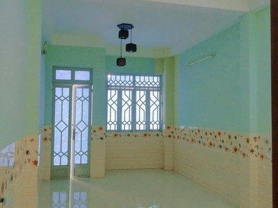 Chỉ nhỉnh 7 tỷ q10- lý thường kiệt thông 3/2-4tầng 4pn  3.5x16.5  sổ a4 3