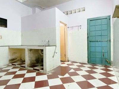 Ôtô ngủ trong nhà đường nguyễn trung trực phường 05 bình thạnh. 4