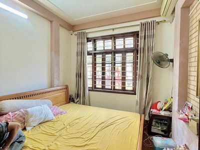 Bán nhà vu trọng phụng   siêu net .40m.5t.3,5m mt giá 9 tỷ . 2