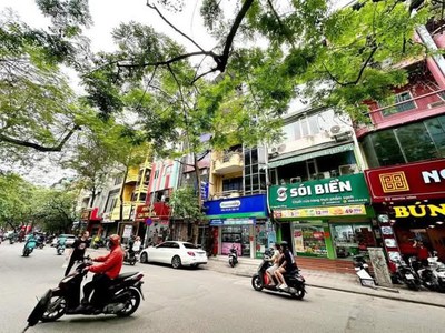 Nhà phố nguyên hồng   trung tâm đống đa - hà nội - ô tô vào nhà   kinh doanh sầm uất   ngõ thông 2