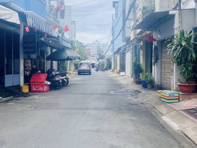 Nhà mới 4 tầng - 36m - đường 8m thông - gần aeon - đhct nhỉnh 5 đồng. 4