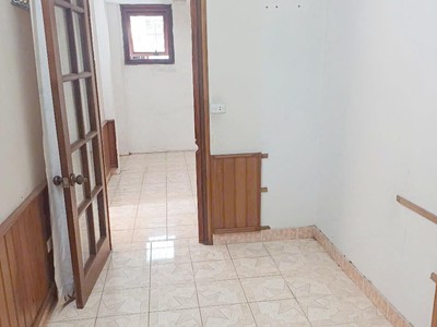 Bán căn hộ tập thể ngõ thịnh hào 120m 3 ngủ ở sướng giá mềm 0