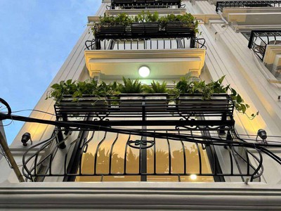 Bán nhà nguyễn văn cừ 38m2, 5 tầng, lô góc 2 thoáng, ô tô vào nhà - giá nhỉnh 8 tỷ 0
