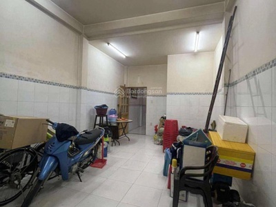 Bán nhà mặt tiền ưu long, 88m2, không quy hoạch, vị trí đẹp sát quận 5, nhỉnh 13 tỷ 1