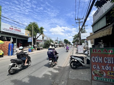 Gấp bán nhà mặt tiền nguyễn xiển, 192m2, ngang 8m nở hậu, long thạnh mỹ. tp.thủ đức 1