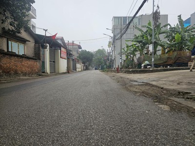 Đấu giá x1 thôn trung việt hùng - đất đẹp không lỗi phong thủy - tiện ích không thiếu thứ gì- đường 1