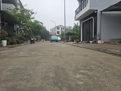Đấu giá x1 thôn trung việt hùng - đất đẹp không lỗi phong thủy - tiện ích không thiếu thứ gì- đường 2