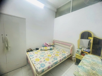 Bán nhà hxh út tịch, p4, tân bình, 81m2, 3 tầng, giá rẻ , sổ a4 2