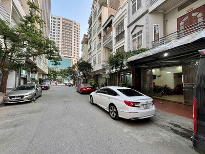 Nhà lô 22 lê hồng phong vị trí bán hàng siêu đẹp, 60m 4 tầng, trục chính 3