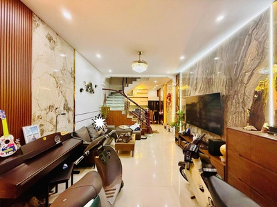 Bán nhà quận hoàng mai nhỉnh 15 tỷ kinh doanh 4