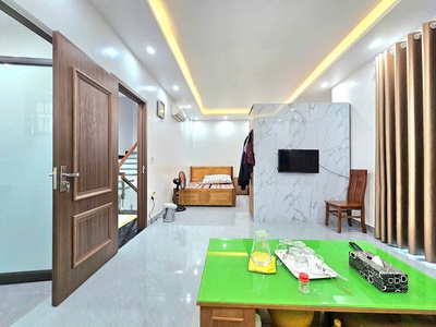Nhà trực cát - thiên lôi, 52m 4 tầng, mặt ngõ thẳng tắp, giá 4.25 tỉ 2