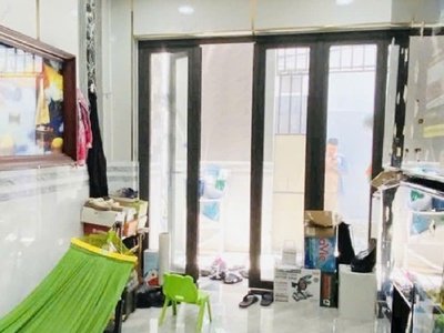 Bán gấp nhà dương quản hàm gò vấp 109m2 chỉ 9 tỷ , 2 tầng, hẻm ba gác, tiện ích xung quanh không 2