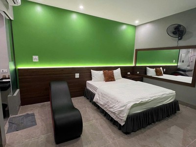 Bán nhà 5 tầng kinh doanh dòng tiền 80tr/tháng   trung tâm tp tuyên quang 2