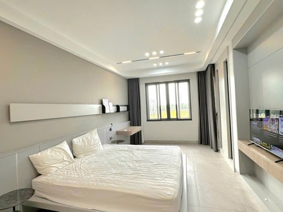 Cho thuê nguyên căn 4 phòng ngủ siêu xinh tại Vinhomes Marina 8